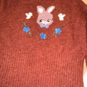 Harry Lambert x Zara Brown Crew Neck Sweater with Elegant Knit Design